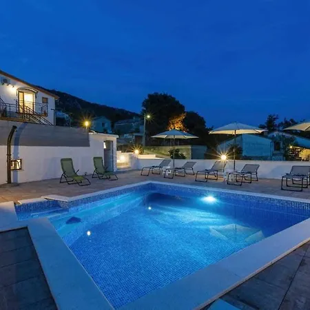 House Pan Franko By Aneo Travel *