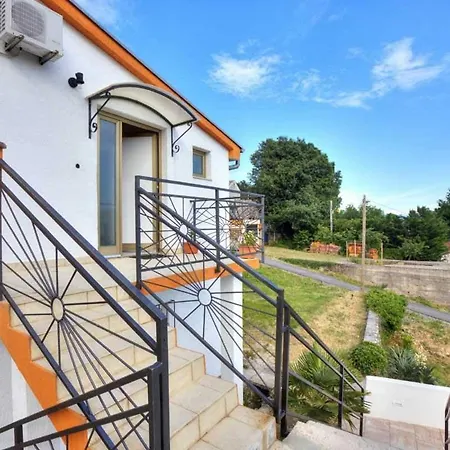 House Pan Franko By Aneo Travel Ferienhaus