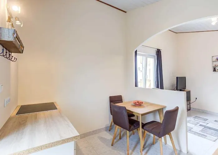 Vakantiehuis House Pan Franko By Aneo Travel *