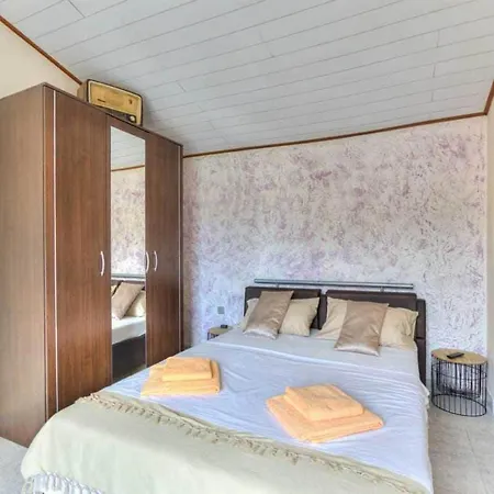 Holiday home House Pan Franko By Aneo Travel Bribir (Primorje-Gorski Kotar)